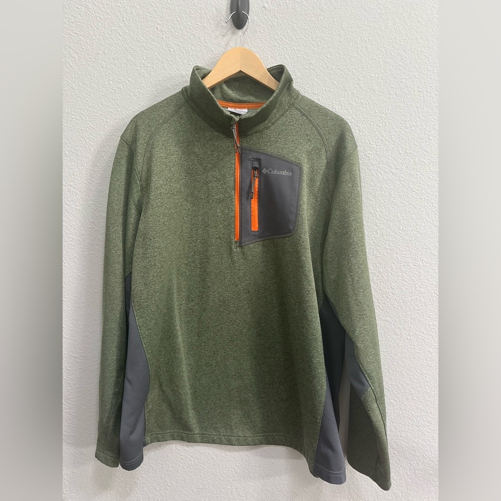 Columbia Men's Olive and Charcoal Performance Jacket Quarter Zip Orange Accents